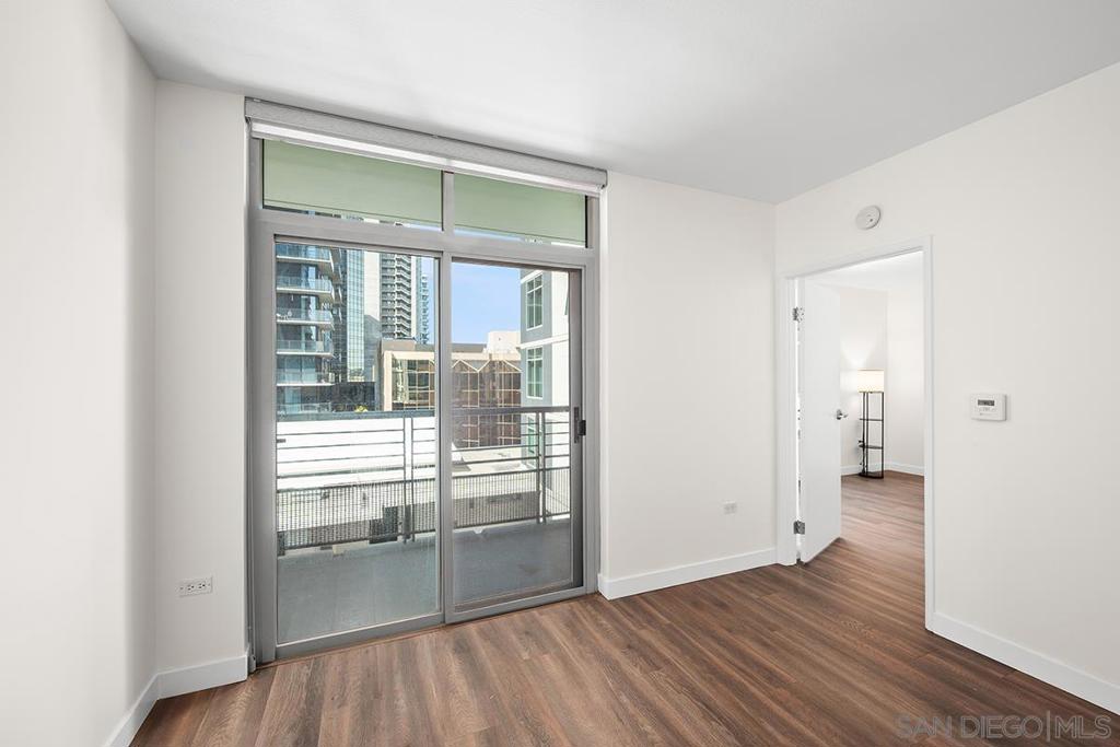 425 W Beech Street 721