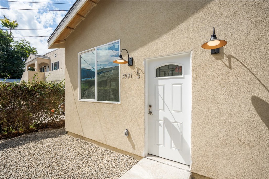 3929 Brighton