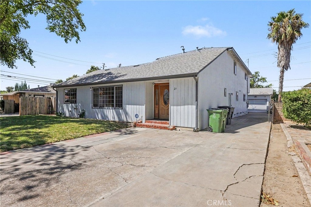 21 E Emerson Avenue