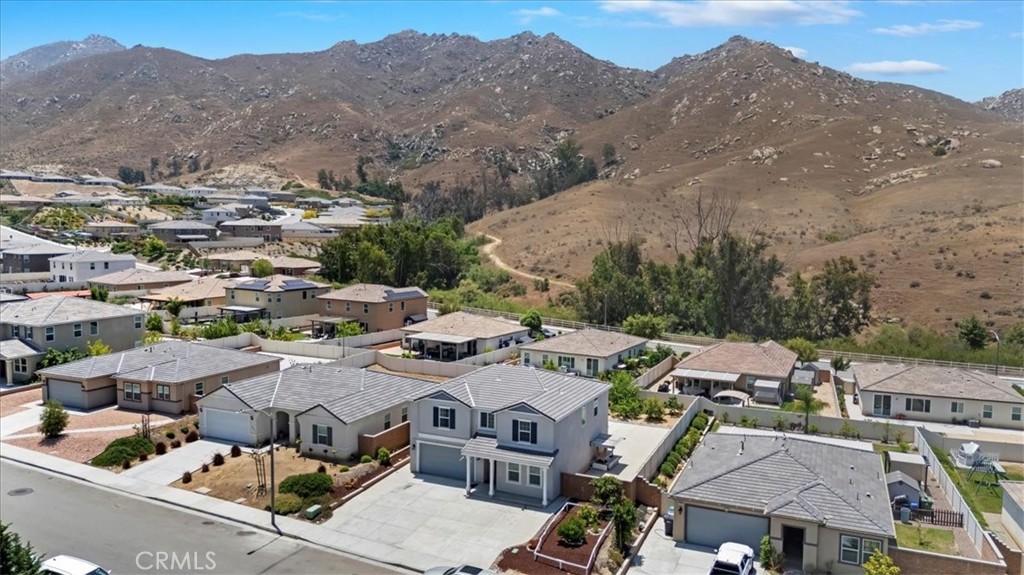 Properties 1 20697 Bison Mesa Road