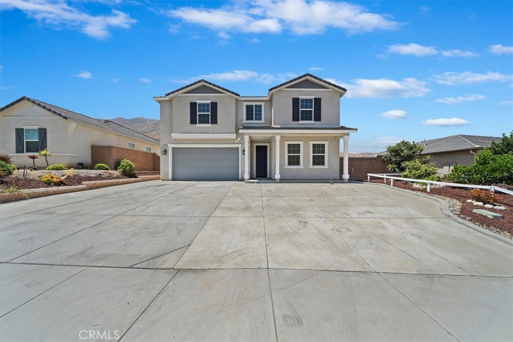 Properties 3 20697 Bison Mesa Road