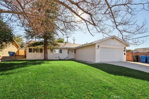 16428 Halsted Street North Hills CA 91343