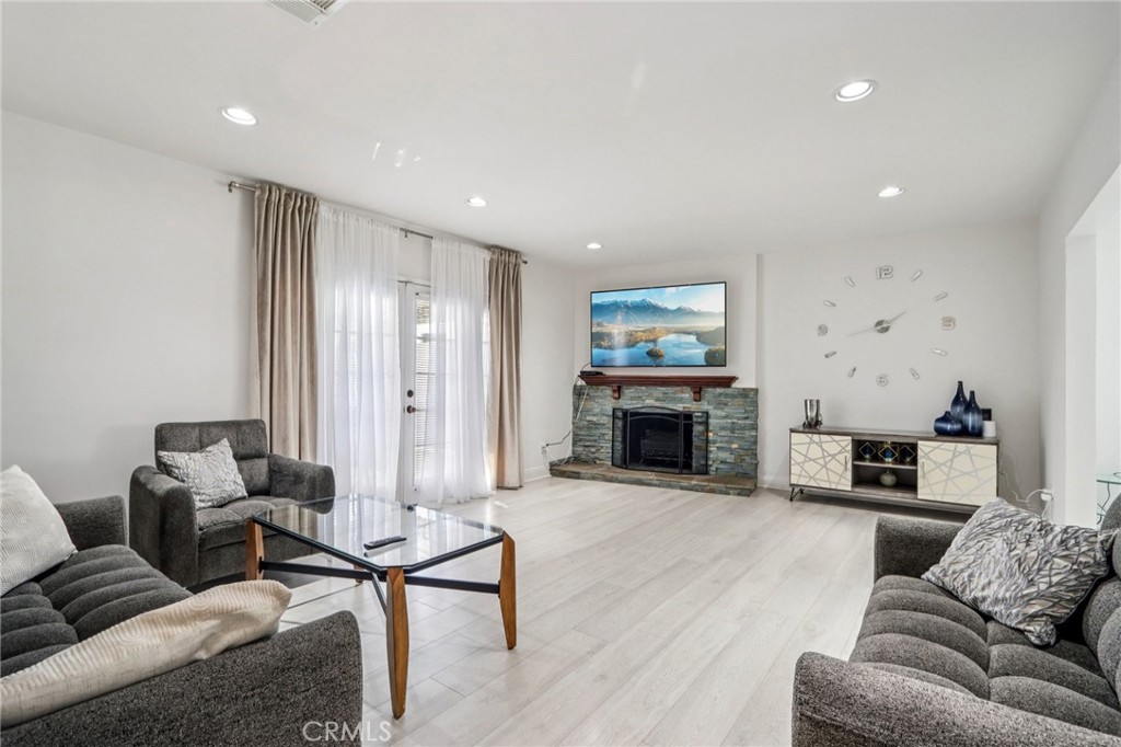 16428 Halsted Street