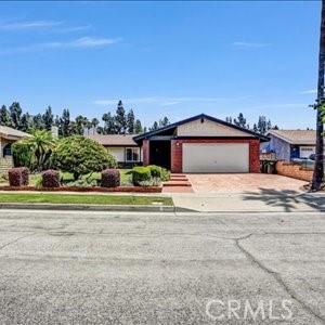 610 W Edith Ann Drive