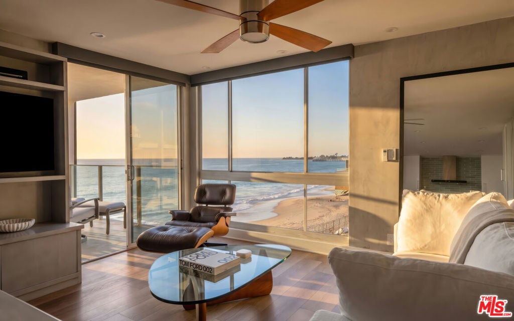 22548 Pacific Coast Highway