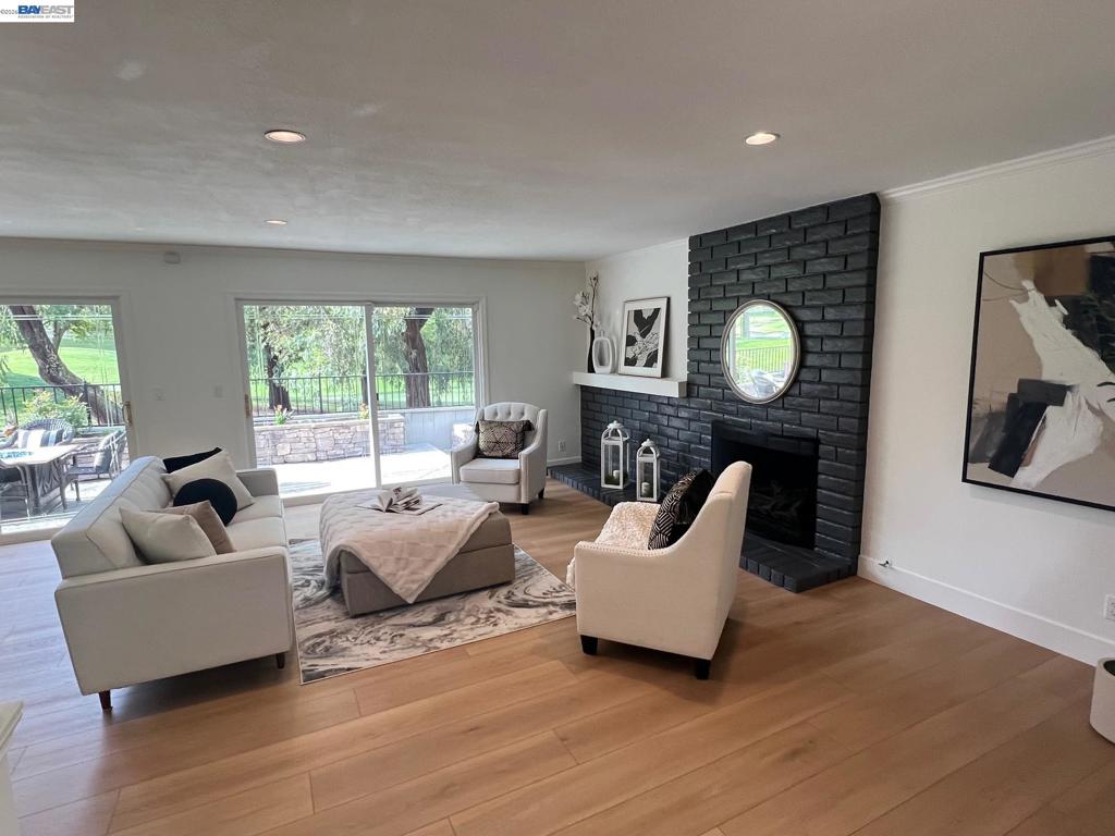 597 Saint George Rd