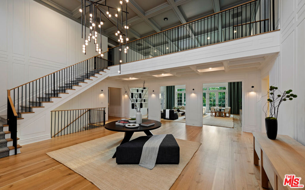 Properties 2 491 N Tigertail Road