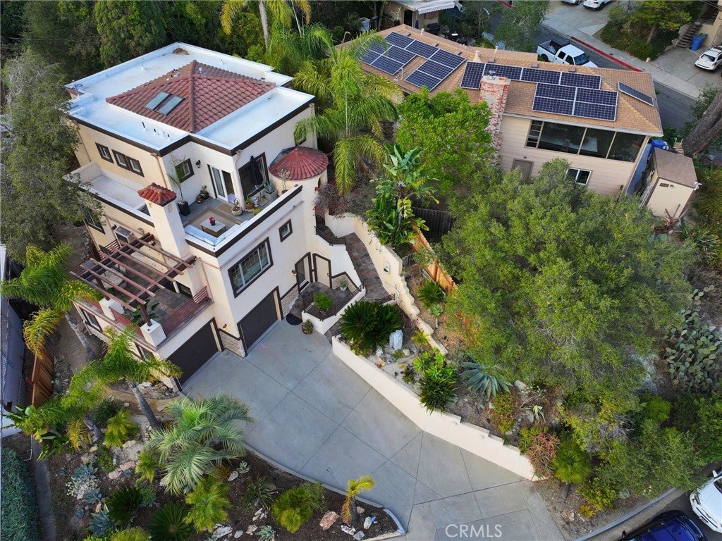2176 Santa Ynez Ave.