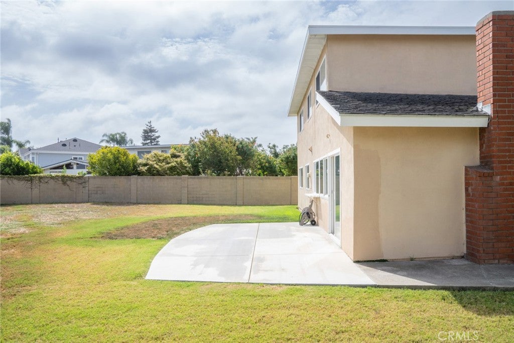 20502 Callieburn Circle, Huntington Beach CA 92646 - Photo 6