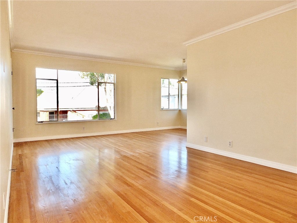 1250 E 3rd Street 7