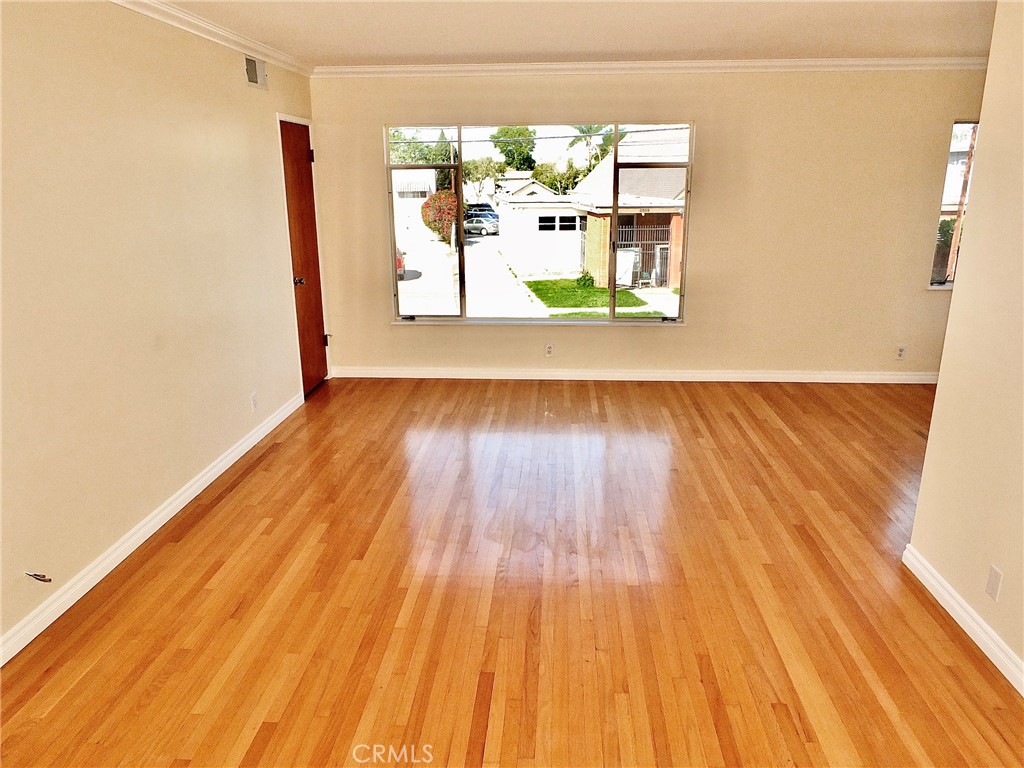 1250 E East 3rd Street 7