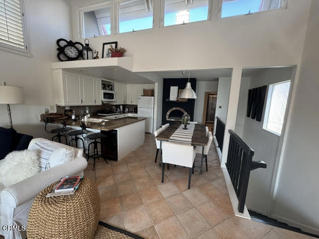 109 La Granada Street