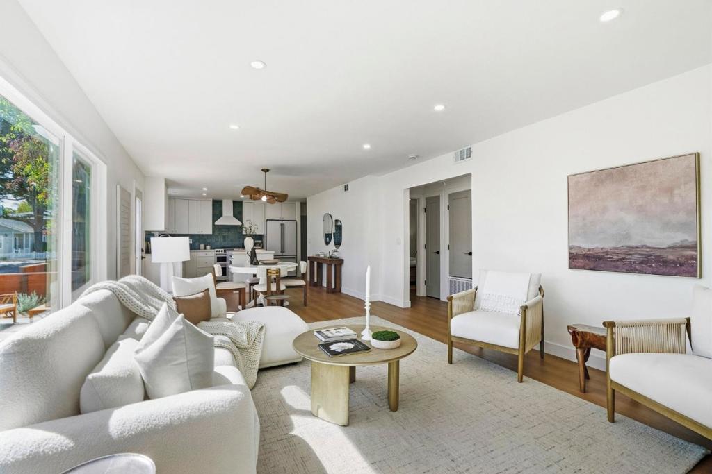 601 Oak Drive