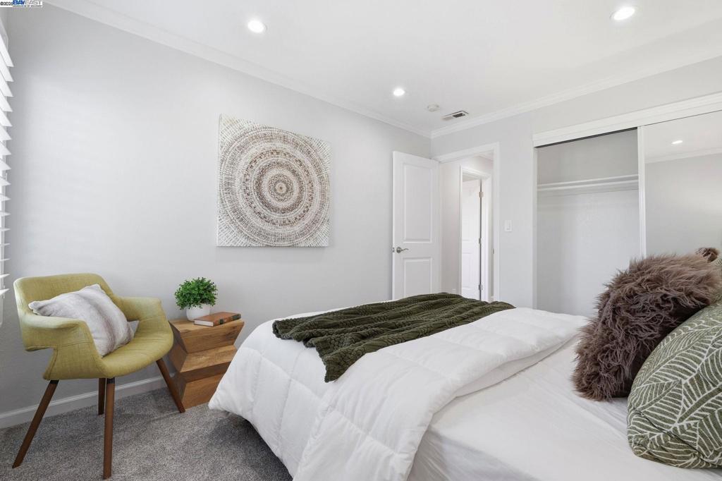 NORMANDY PARK - Residential