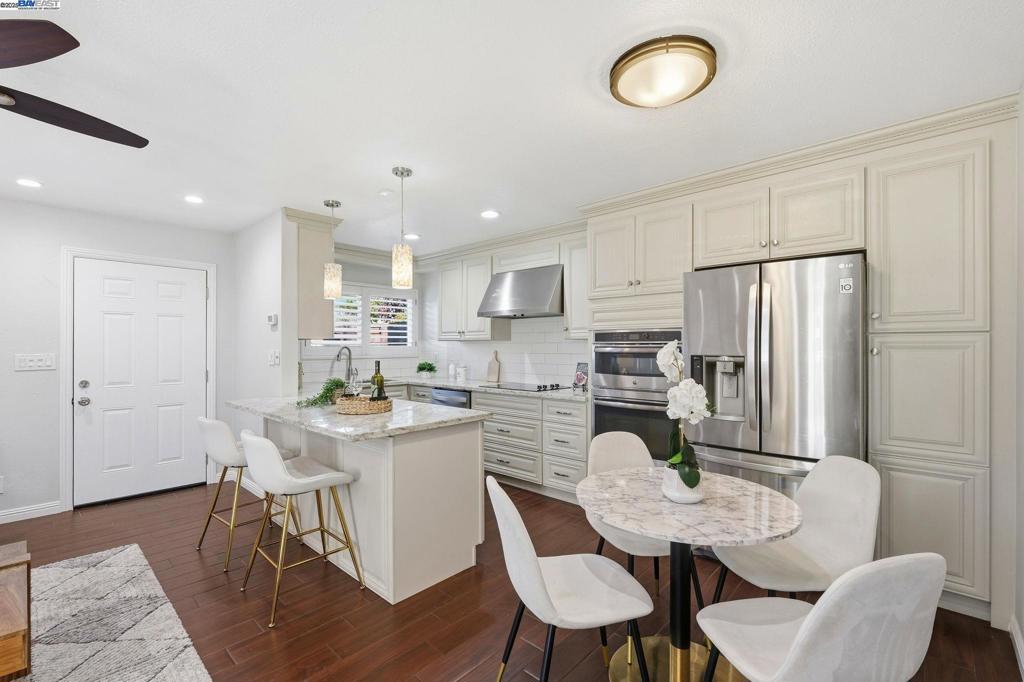 NORMANDY PARK - Residential