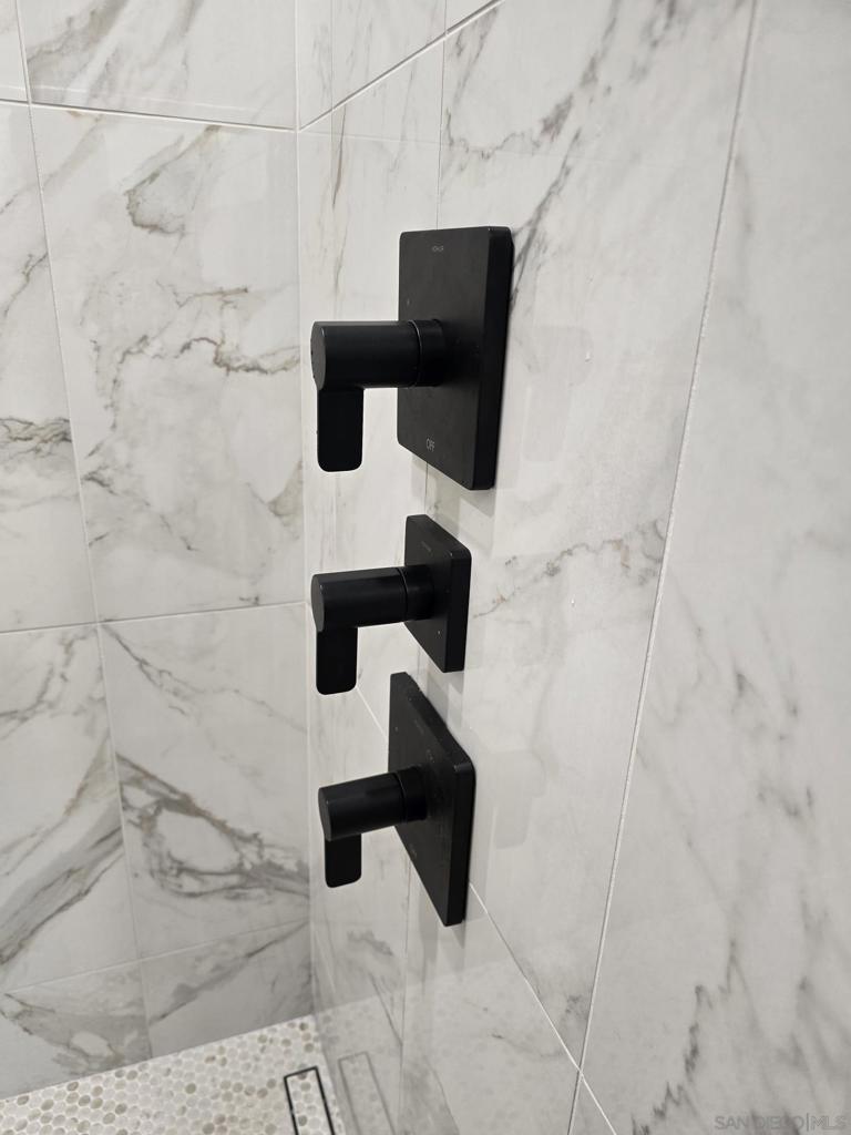 San Diego - Residential Lease