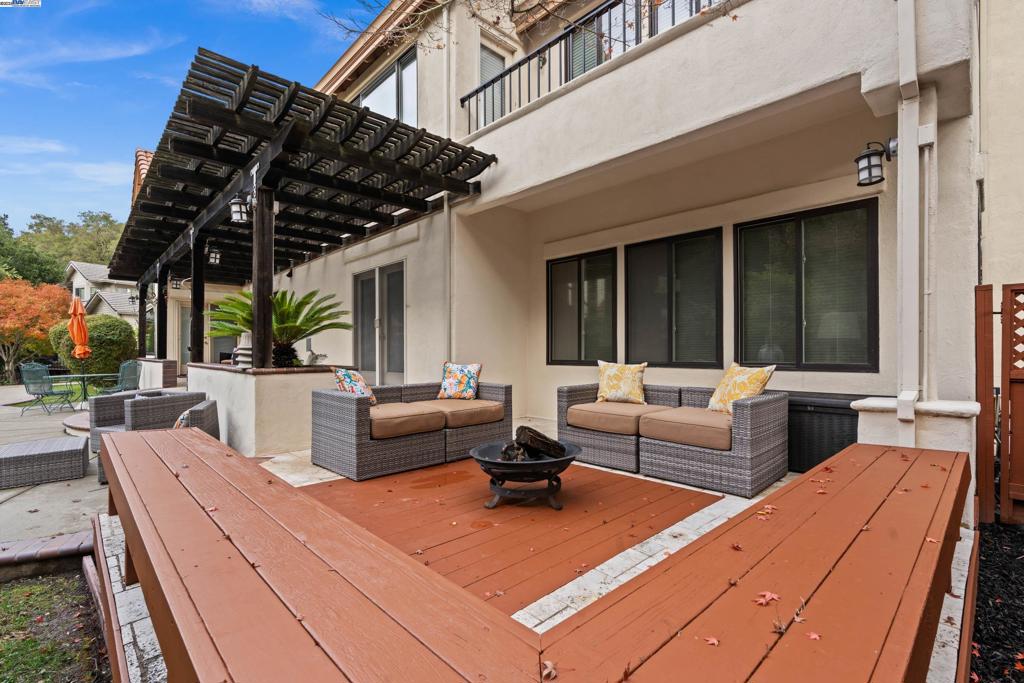 BLACKHAWK COUNTRY CLUB - Residential