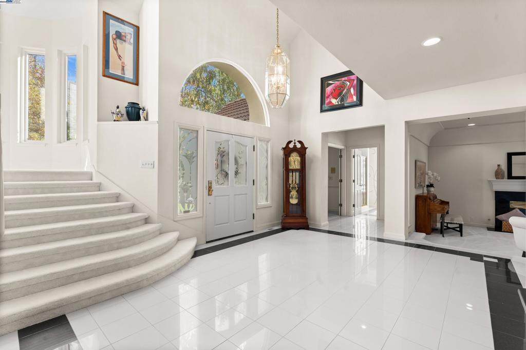 BLACKHAWK COUNTRY CLUB - Residential