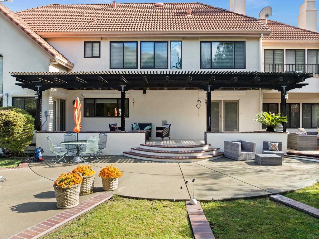 BLACKHAWK COUNTRY CLUB - Residential