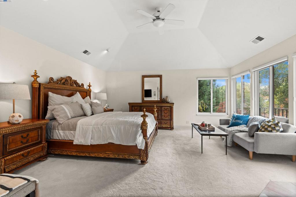 BLACKHAWK COUNTRY CLUB - Residential