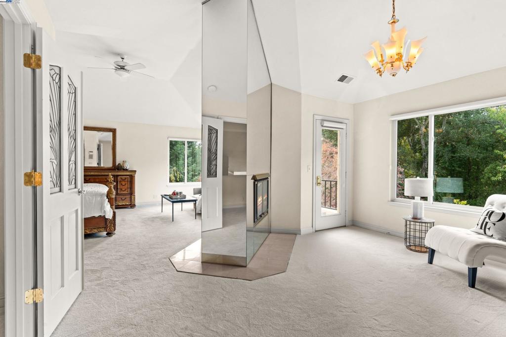 BLACKHAWK COUNTRY CLUB - Residential