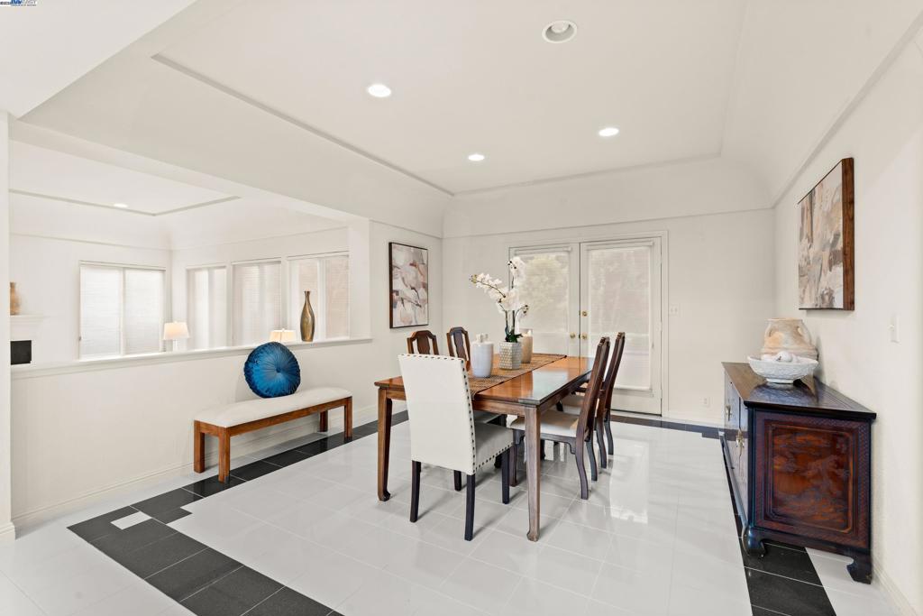 BLACKHAWK COUNTRY CLUB - Residential