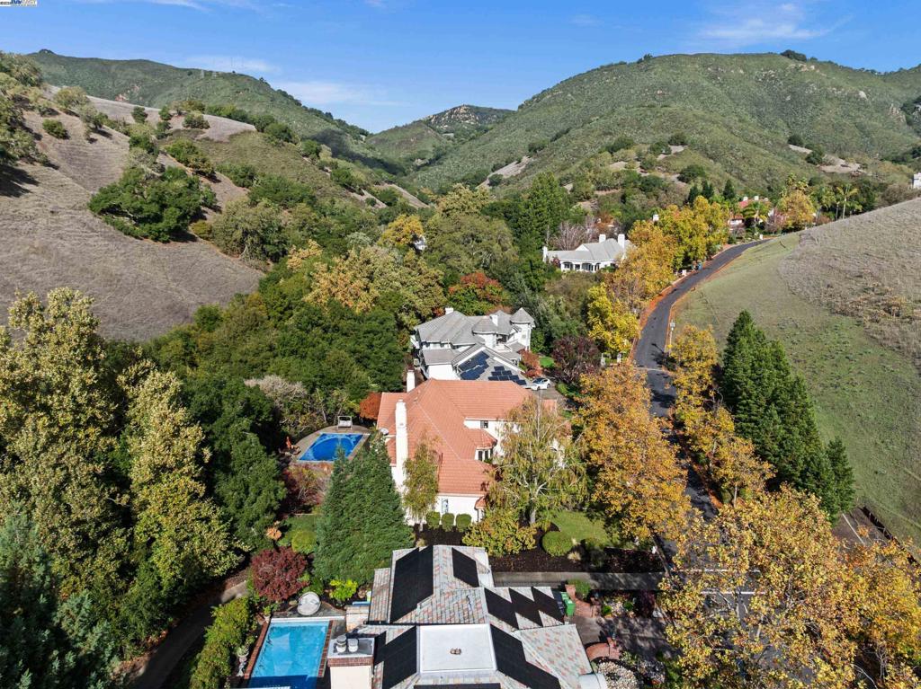 BLACKHAWK COUNTRY CLUB - Residential