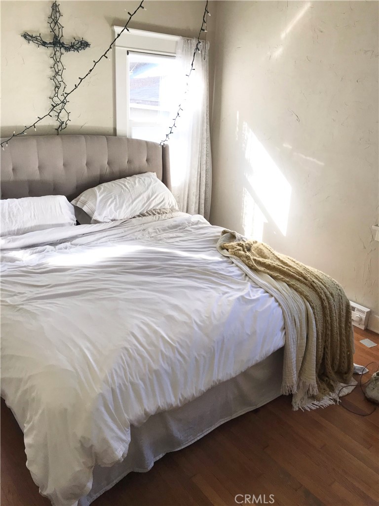 Alamitos Beach (AB) - Residential Income