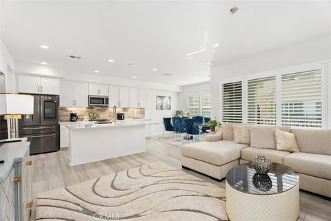 704 Dusky Creek Lake Forest CA 92610