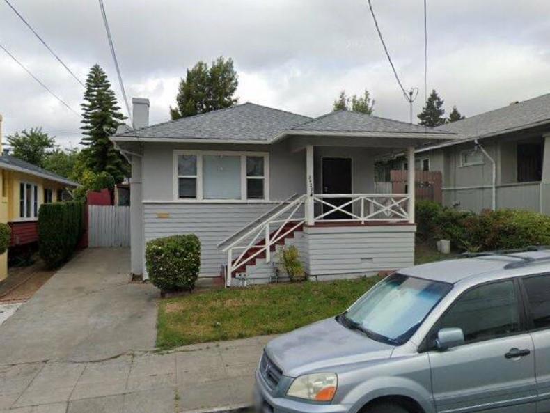 Welcome to this charming home in the vibrant city of Oakland. This property features a cozy 966 square feet of living space, offering two bedrooms and one full bathroom. The inviting separate family room provides a perfect setting for relaxation or entertainment, complete with a dining area that seamlessly integrates into the family room. The well-appointed kitchen is ideal for culinary enthusiasts, providing ample space for meal preparation and storage. Enjoy the comfort of wall furnace heating during cooler months. The home includes beautiful flooring throughout, enhancing its overall appeal. Although there is no garage, the property is situated on a manageable 4,080 square foot lot, offering potential for creative outdoor use. The home is located within the Oakland Unified School District for elementary schooling. A distinct advantage for households with young children. While there's no cooling system, the moderate climate of the area typically ensures comfortable living conditions year-round. Don't miss the opportunity to own this delightful Oakland home.