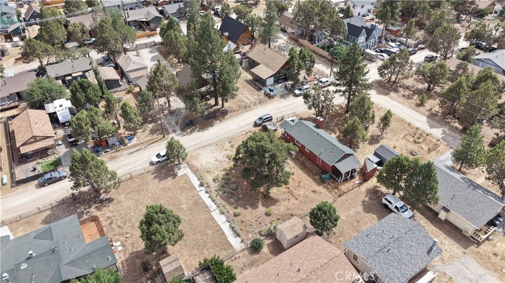 111 3rd Ln