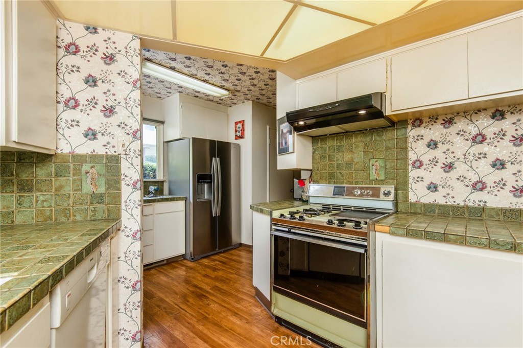 Emerald Bay (EB) - Residential