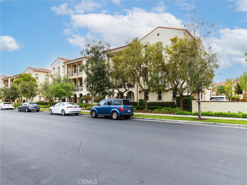 La Floresta - Residential