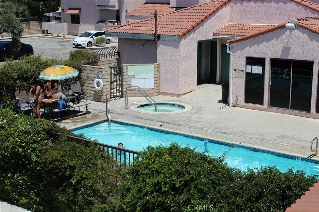 10943 Laurel Canyon Boulevard B20