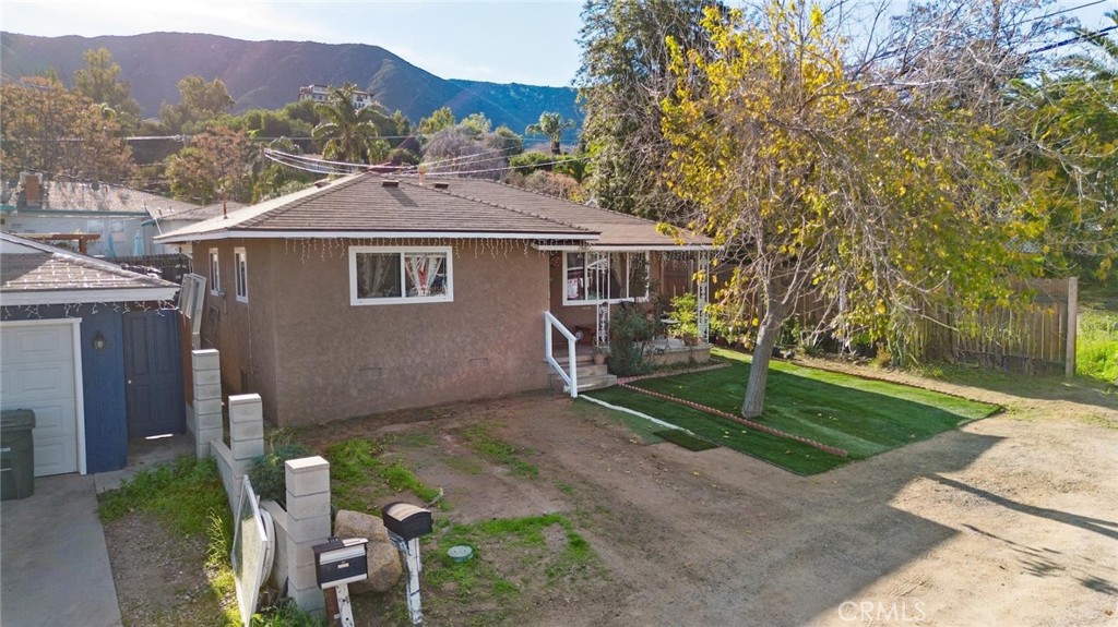 17607 Mackay