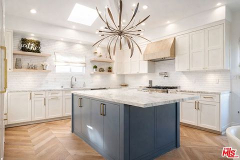 Photo of 1619 Artesia Boulevard #A, Manhattan Beach, CA 90266 (MLS # 26636131)