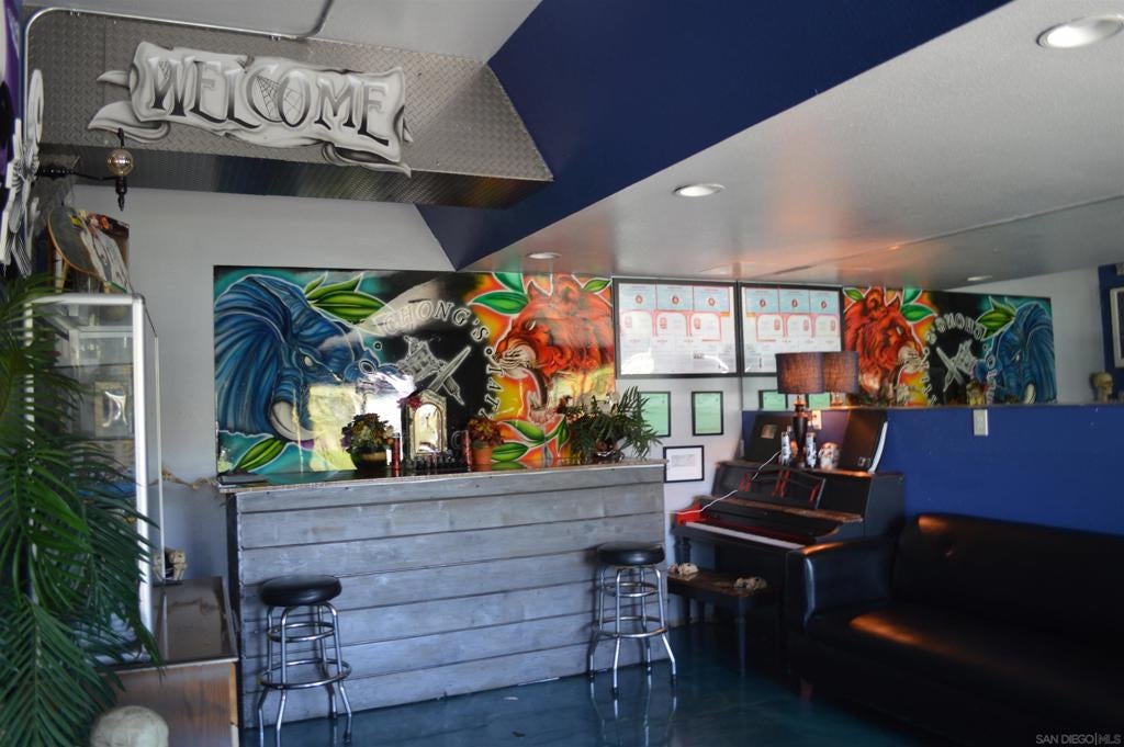 457 El Cajon Blvd