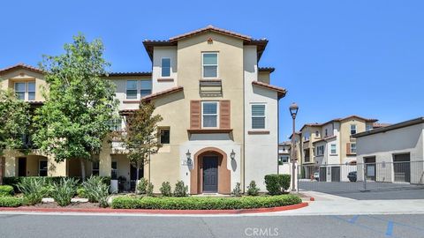 17554 Waterfall Court Fountain Valley CA 92708
