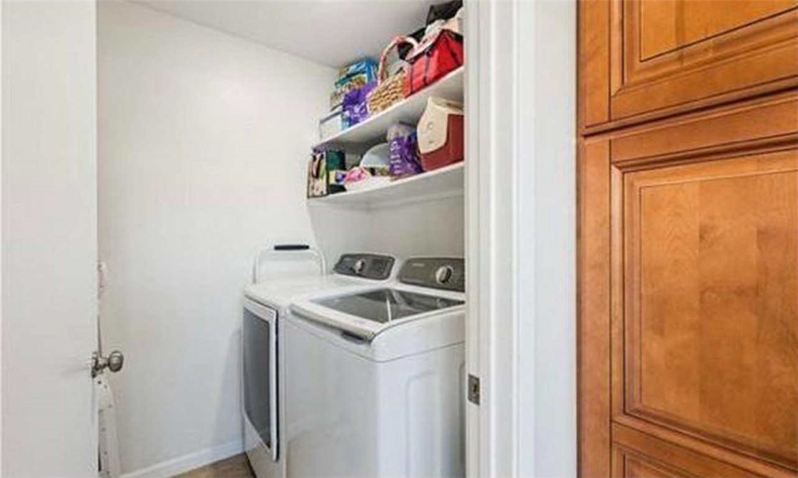 El Camino Glen (CH) - Residential Lease