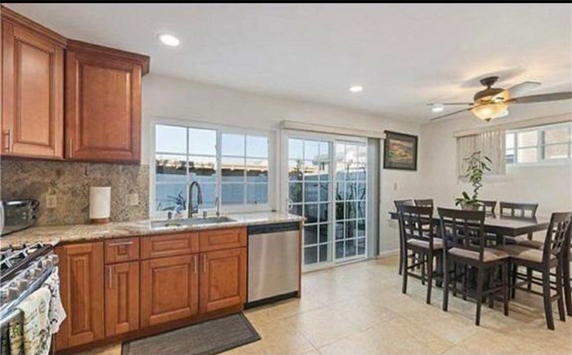 El Camino Glen (CH) - Residential Lease