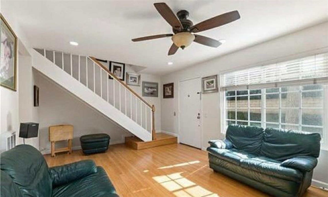 El Camino Glen (CH) - Residential Lease