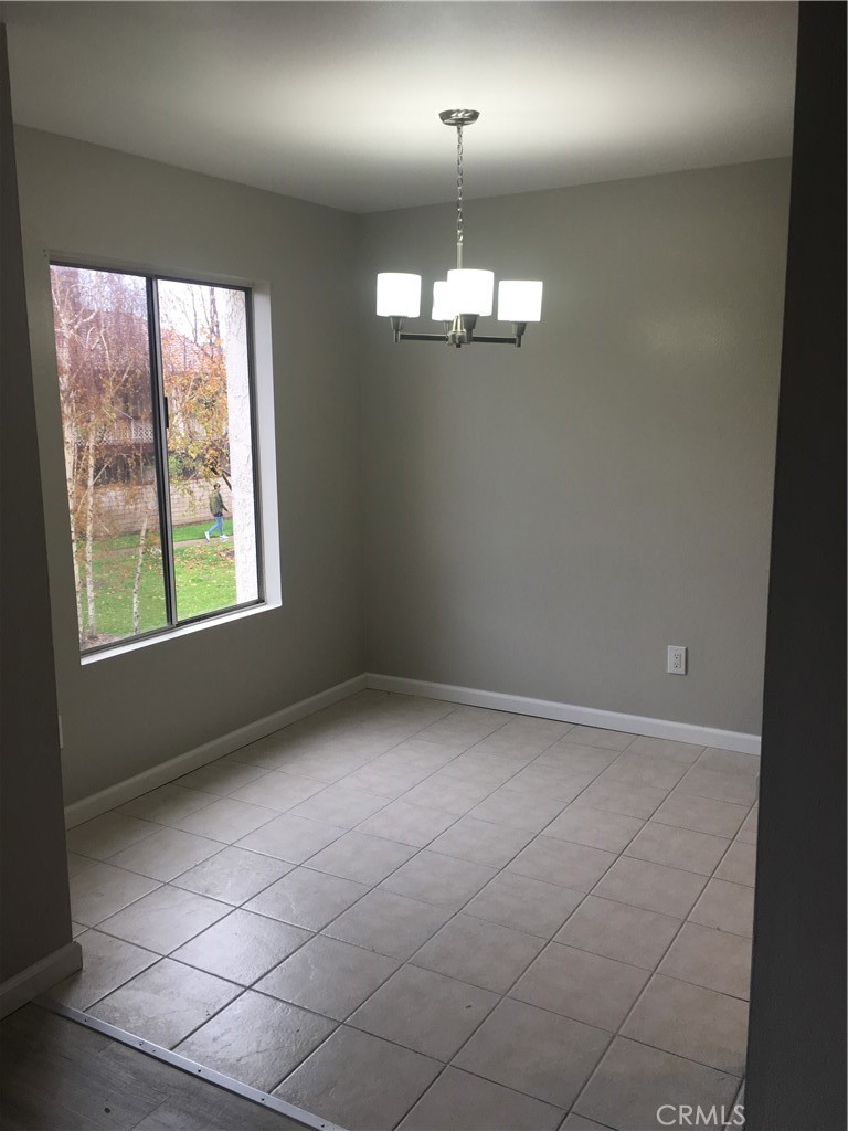 700 W La Veta Avenue G8