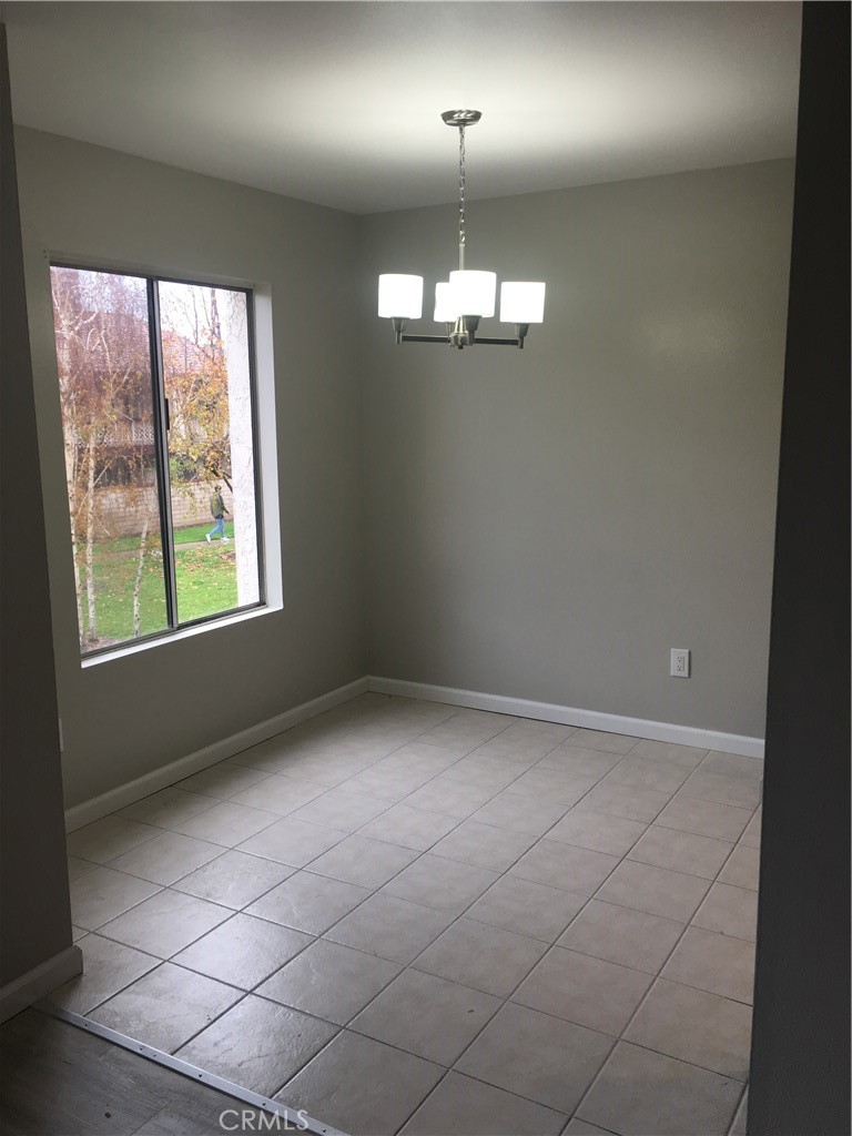 700 W La Veta Avenue G8