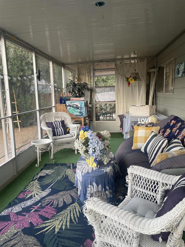 1010 Palm Canyon Drive 91