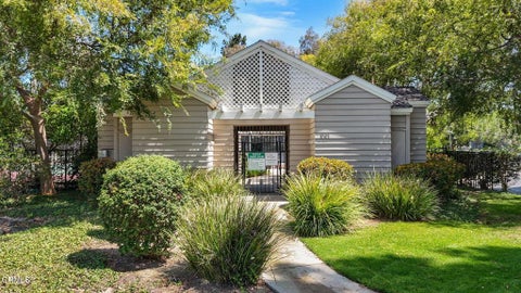Tiny photo for 1078 Gilbert Lane, Ventura, CA 93003 (MLS # V1-38142)