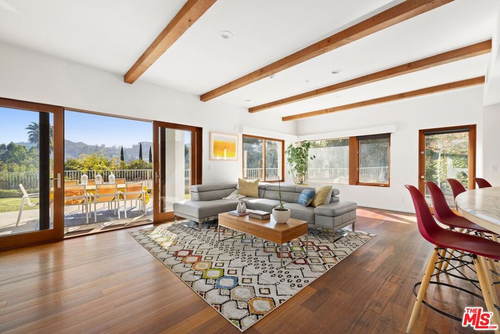 3722 Sapphire Drive