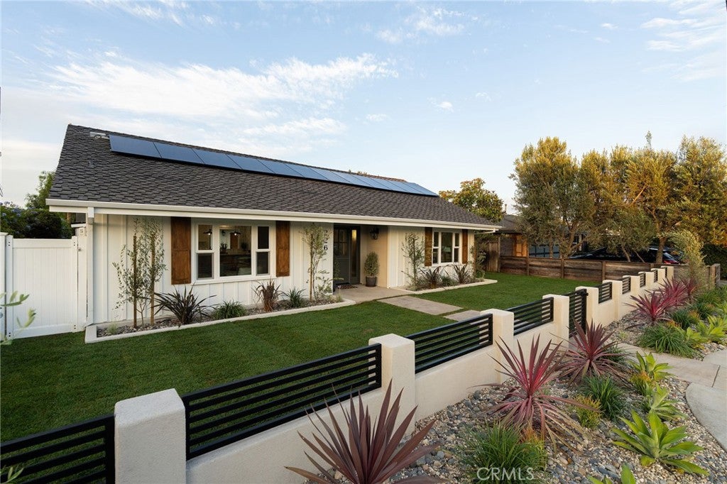 226 Santa Isabel Ave