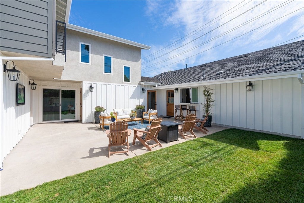 226 Santa Isabel Ave