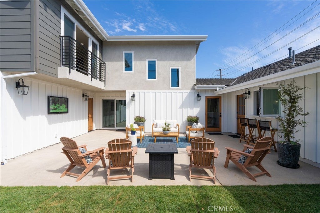 226 Santa Isabel Ave