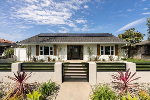 Photo of 226 Santa Isabel Ave AVE, Costa Mesa, CA 92627 (MLS # DW26174732)